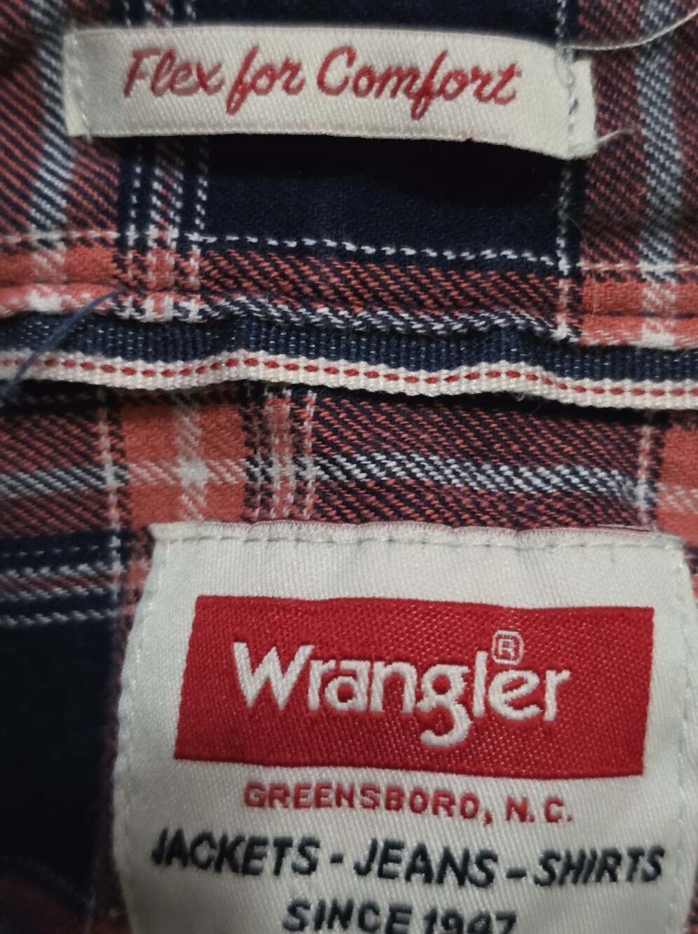 Wrangler Red and Navy Plaid Long-Sleeve Button-Down Shirt - Picture 5 of 5